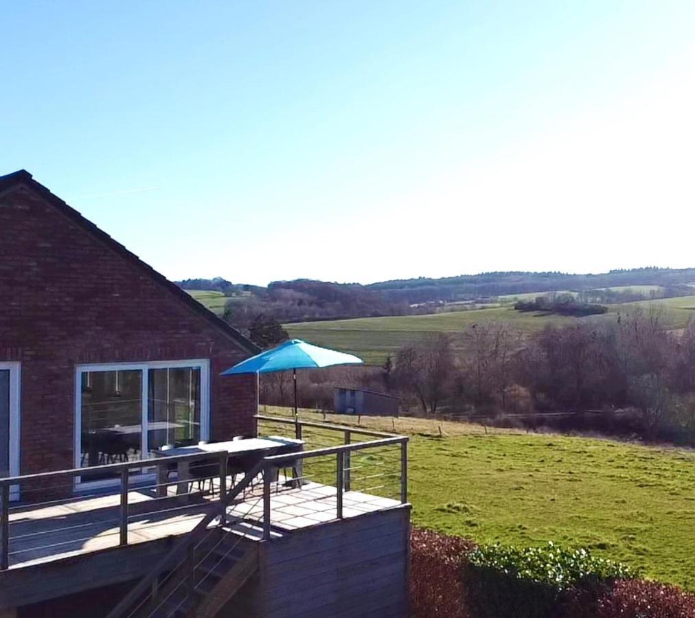 Huis Met Zonneterras, Tuin En Panoramisch Uitzicht Wellin Exteriér fotografie